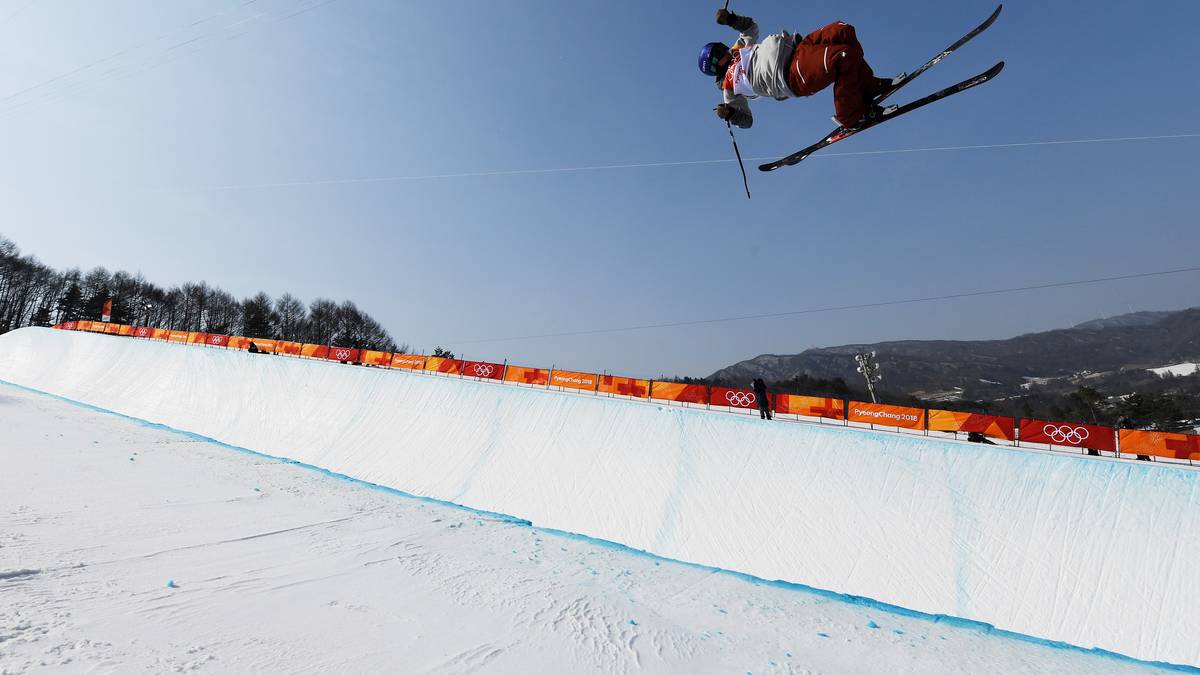 Ähnlich ergeht es Torin Yater-Wallace. Auch der US-Amerikaner fliegt meterhoch in die Luft...