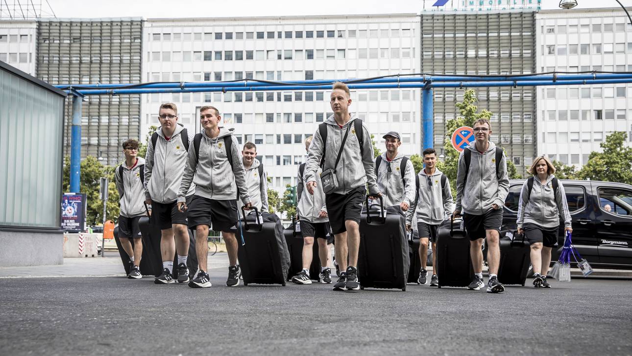 Berlin empfängt die deutsche Delegation