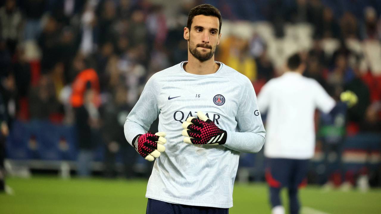 Keeper von Paris Saint-Germain Sergio Rico wieder im Koma