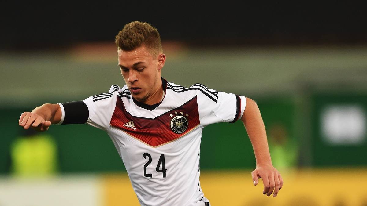 JOSHUA KIMMICH (ab 46. Minute): Belebt das deutsche Spiel nach seiner Einwechslung merklich - SPORT1-Note: 3