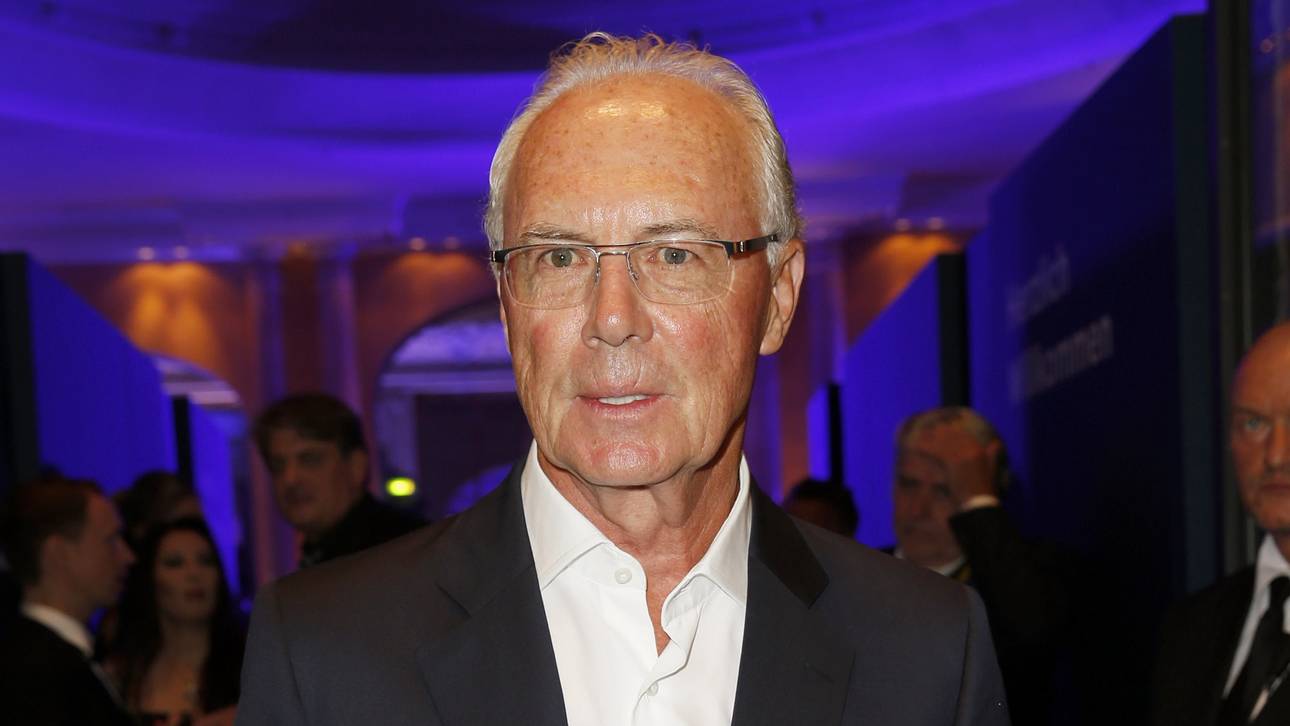 Beckenbauer trauert Bayern-Doc nach