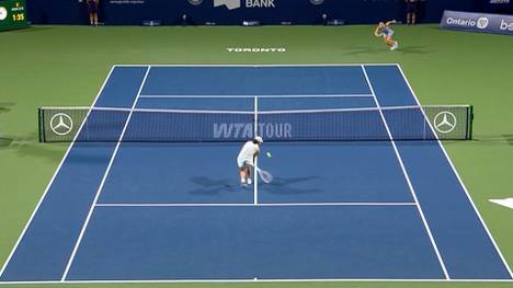 Die Saison für Tennis-Star Iga Swiatek verläuft bislang schwierig. In Toronto gibt es für die ehemalige Nummer eins der Welt nun allerdings einen Lichtblick. 