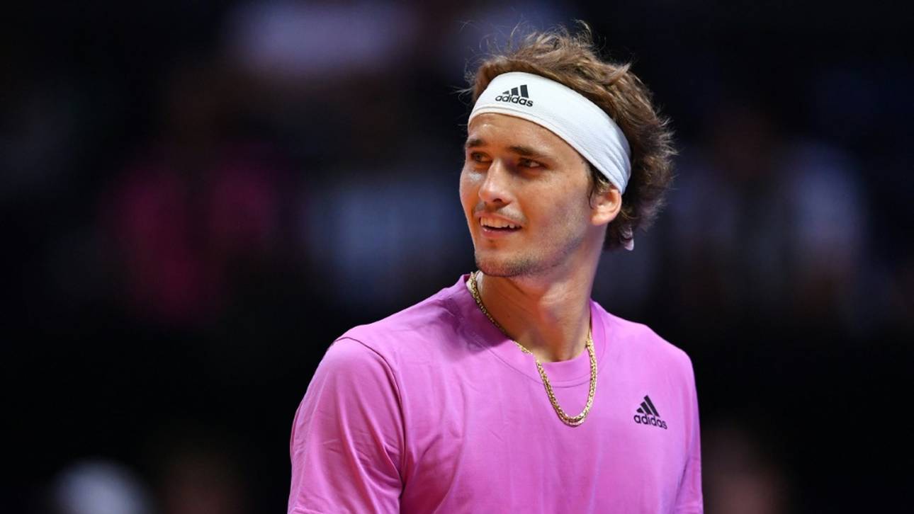 Kommt ein Vogel geflogen – Zverev nimmt es mit Humor