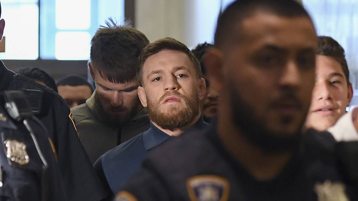 McGregor wurde wegen des Vorfalls zu fünf Tagen Sozialdienst und Anti-Aggressionstraining verurteilt. Spekulationen, dass es sich bei dem Vorfall um einen inszenierten Publicity-Stunt handelte, dementierte UFC-Boss Dana White