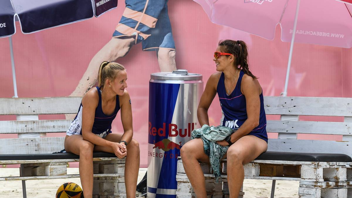 LEONIE KLINKE / LENA OTTENS: 2014 wurden sie gemeinsam U18-Europameister - und wollten nun auch die Konkurrenz das Fürchten lehren. AberKlinke (r.) verletzte sich am Knie und wird kurzfristig von MELANIE GERNERT ersetzt, deren Partnerin für die DM ebenfalls ausfällt