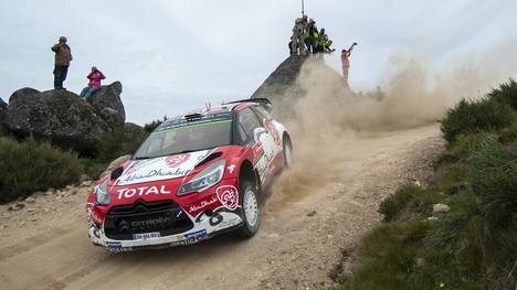 Kris Meeke fährt bei der Rallye Portugal stark