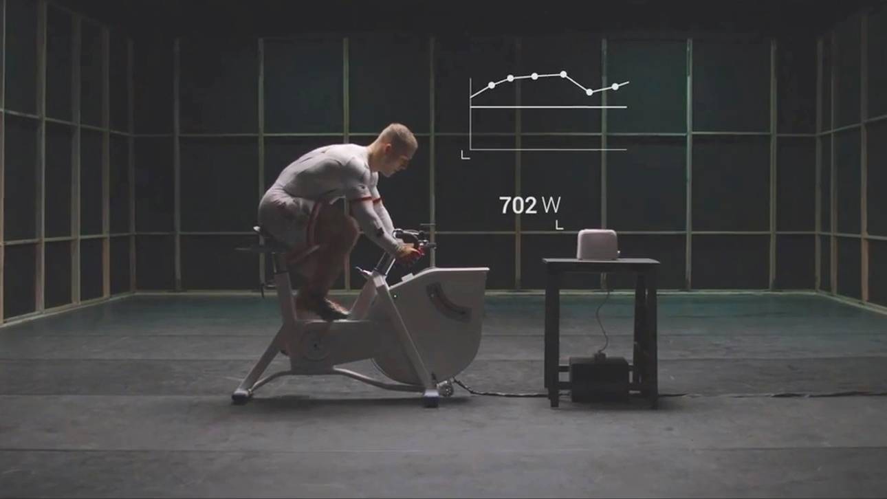 Kampf gegen eine Scheibe Toast