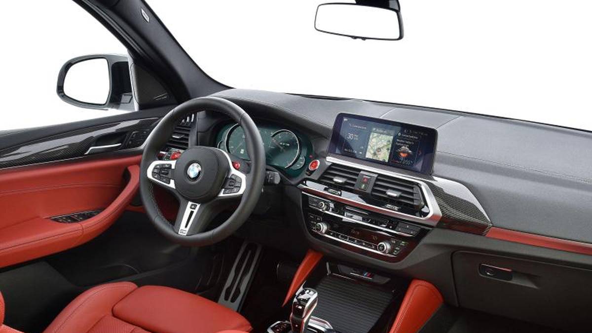 Der BMW X3M zeigt sich auch im Innenraum von seiner dynamischen Seite - vor allem durch seine Sportsitze mit hohen Seitenwänden