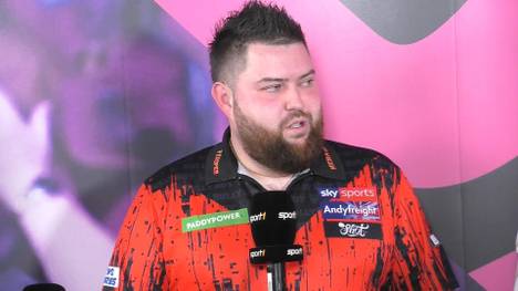 Michael Smith gibt Einblicke in seine Gefühlswelt nach dem hart erarbeiteten Sieg in der dritten Runde der Darts-WM gegen Madars Razma.