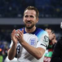 Nach Rekord! Legende adelt Kane