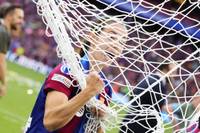 Aitana Bonmatí sammelt mit dem FC Barcelona und Spaniens Nationalmannschaft einen Titel nach dem anderen. Sogar Barca-Legende Xavi schwärmt in den höchsten Tönen von der Gewinnerin des Ballon d'Or. 