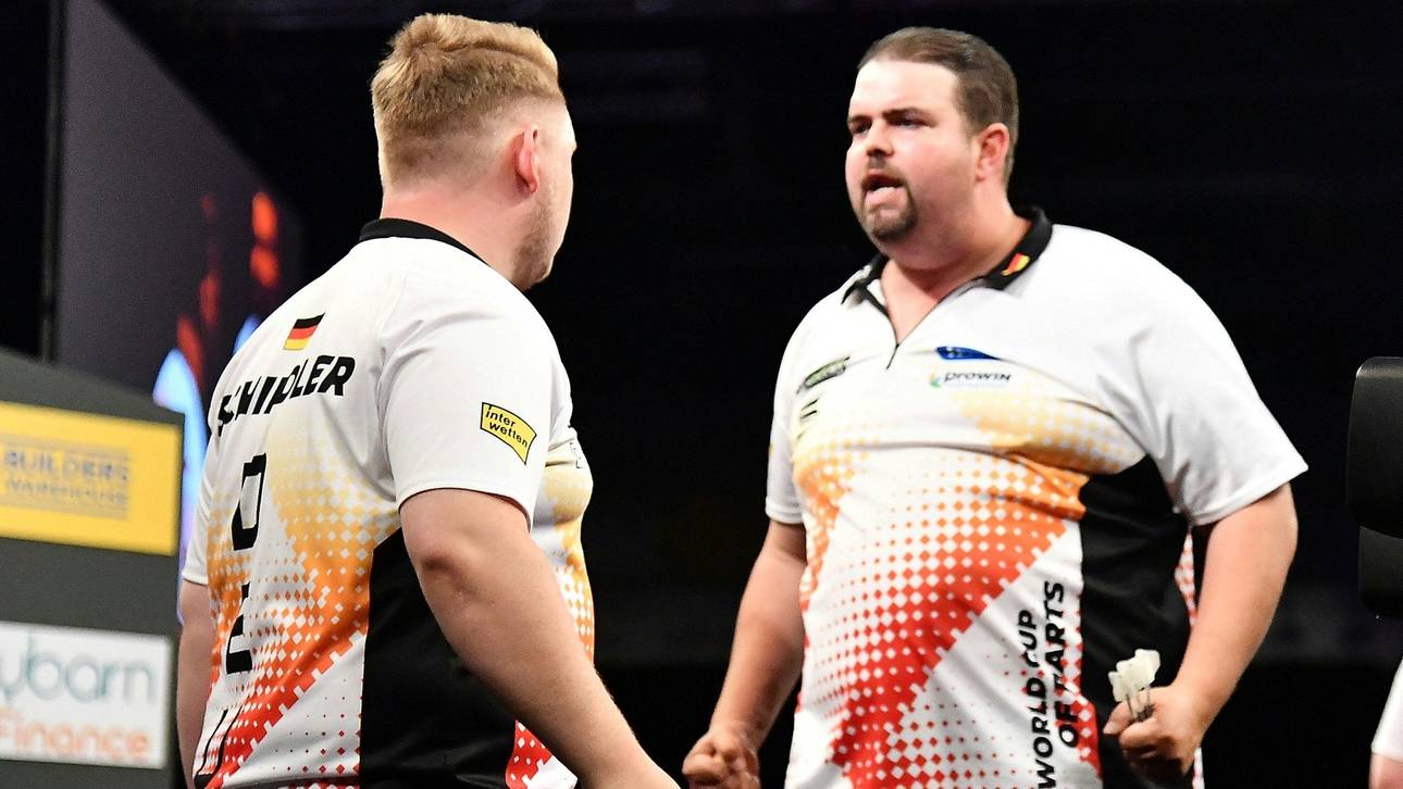 Darts: Clemens und Schindler im Halbfinale der Team-WM