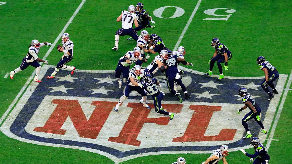 Die NFL-Saison beginnt. Anfang Februar kommt es zum 50. Super Bowl der Geschichte. Unter den Titelkandidaten befinden sich die üblichen Verdächtigen mit viel Feuerkraft. SPORT1 macht den Favoritencheck.