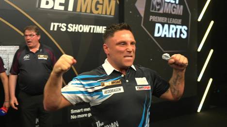 Gerwyn Price spielt in der Premier League of Darts einen überragenden zwölften Spieltag und krönt sich im Finale gegen Luke Humphries zum Tagessieger.