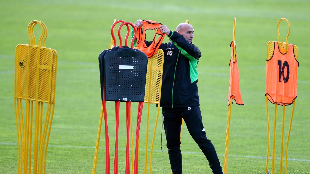 Schubert verkleinert Gladbach-Kader