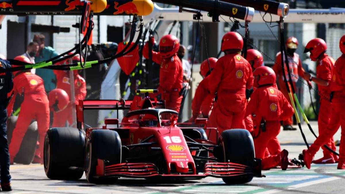 Beim Heimspiel der Scuderia in Monza scheiden beide Ferrari früh aus. Sebastian Vettel erwischte es in Runde sieben. Sein Auto fiel aufgrund eines Bremsdefektes aus. 