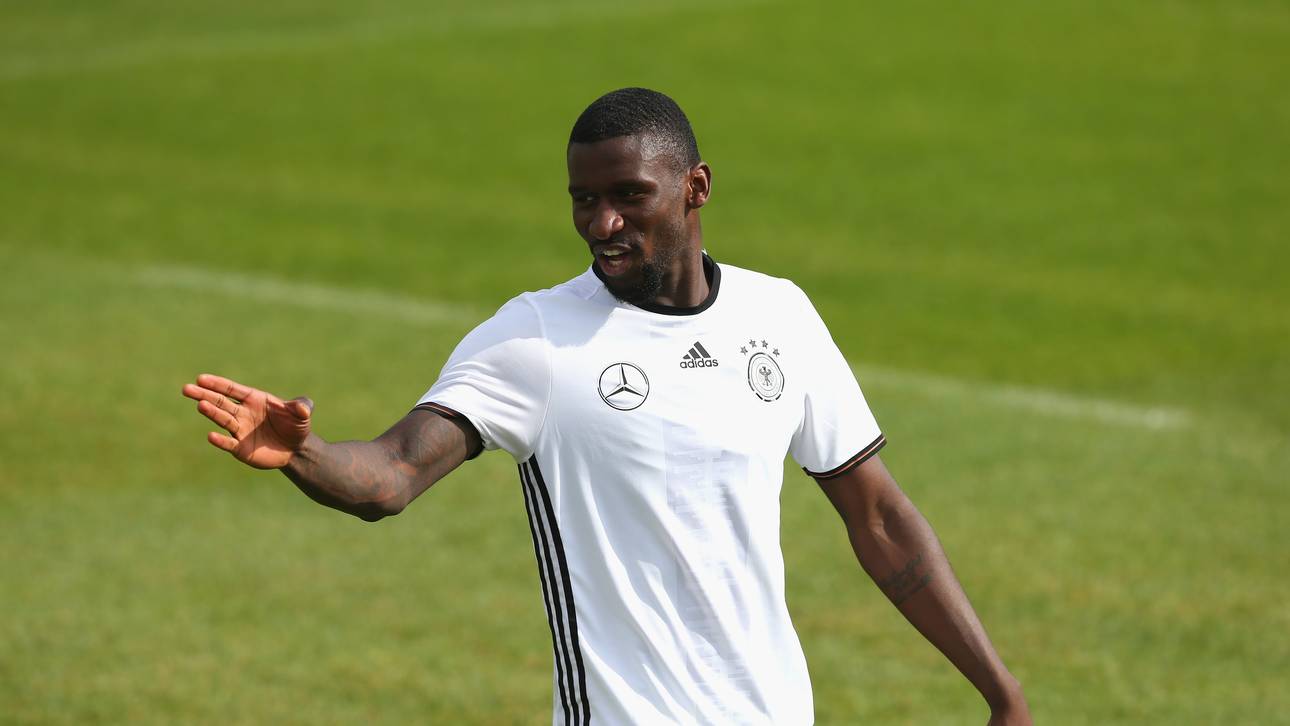 Roma-Boss will Rüdiger halten