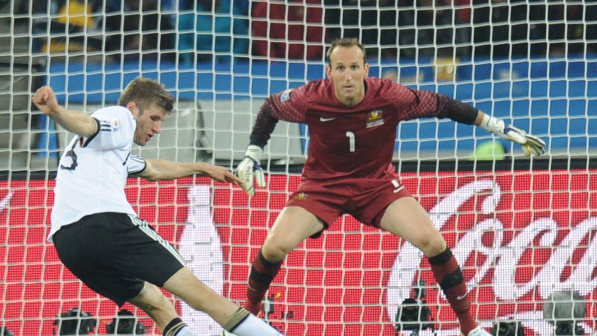 Seinen ersten Treffer im Trikot der Deutschen Nationalmannschaft erzielt er im WM-Vorrunden-Spiel 2010 gegen Australien