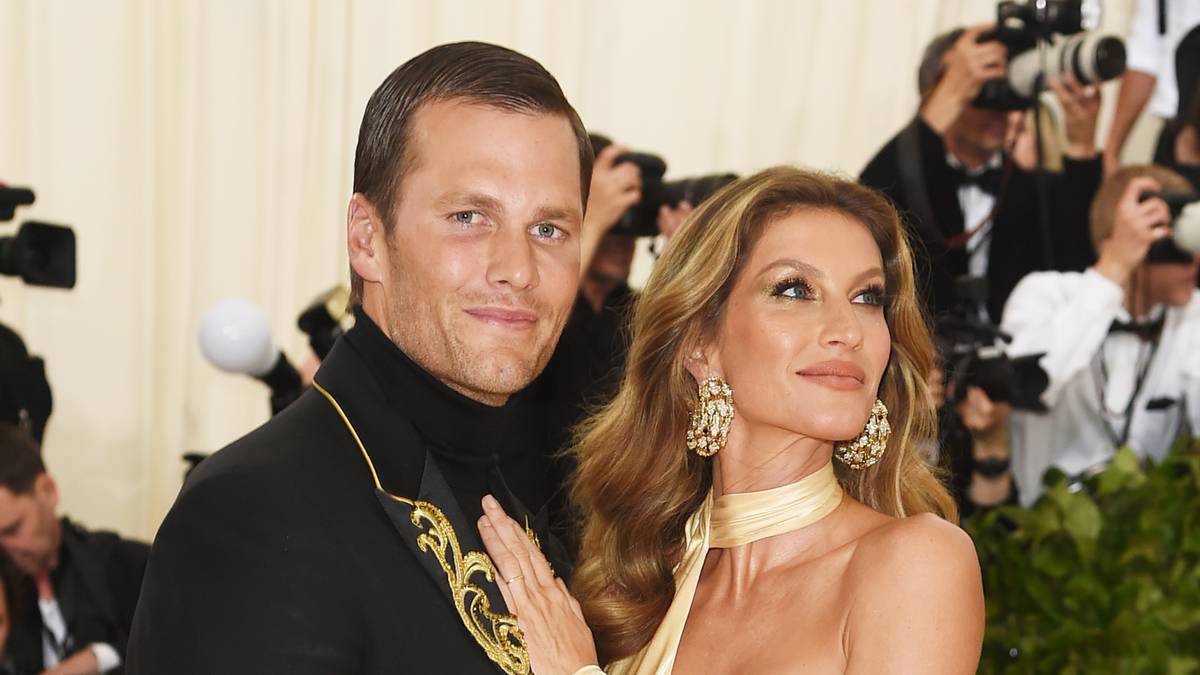 Eng umschlungen versprüht das Paar Glamour auf dem roten Teppich. Bündchens Kleider entsprechen dabei stets den modischen Trends