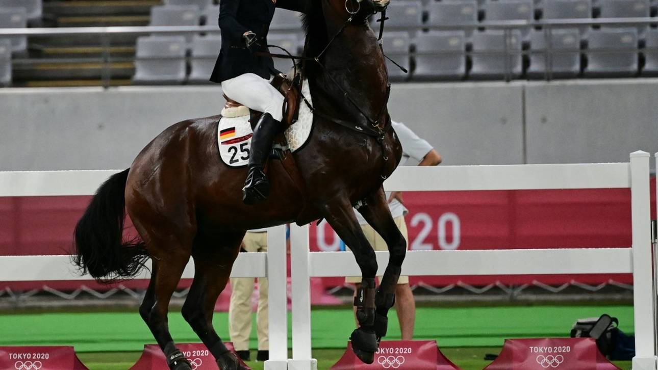 Springreiten? Hunderte Fünfkämpfer empört