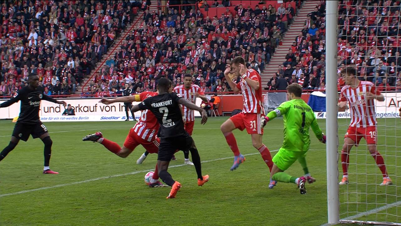 Derbe Pyro-Strafe für Union Berlin