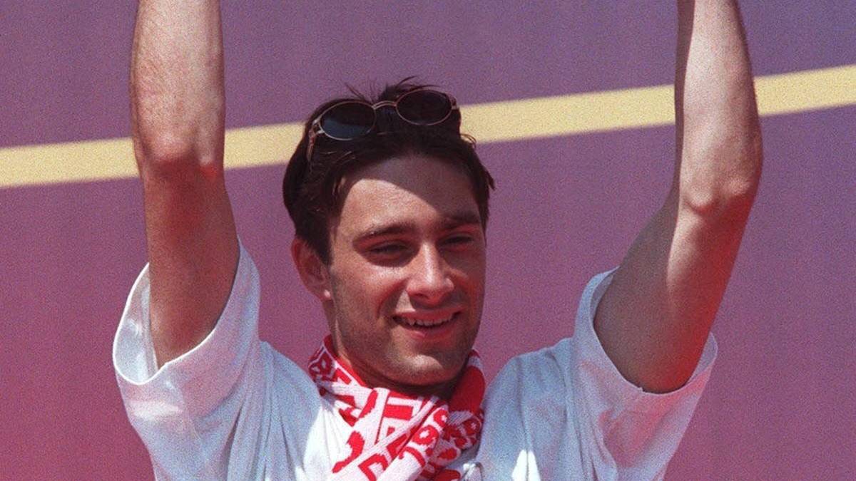 MARCO REICH: Als der 1. FC Kaiserslautern 1998 sensationell als Aufsteiger Meister wurde, wirbelten zwei junge, außergewöhnlich begabte Spieler die Gegner durcheinander. Im zentralen Mittelfeld Michael Ballack, etwas weiter vorne ein gewisser Marco Reich