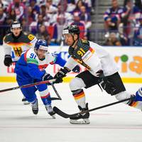 Bei der Eishockey-WM überrascht die deutsche Nationalmannschaft mit der Auswahl ihrer Torhymne. Der Eishockeyverband folgt dem DFB.