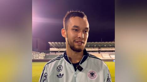 Mit tollen Paraden hat Mio Backhaus großen Anteil am 2:0-Sieg der deutschen U21-Nationalmannschaft in Griechenland.