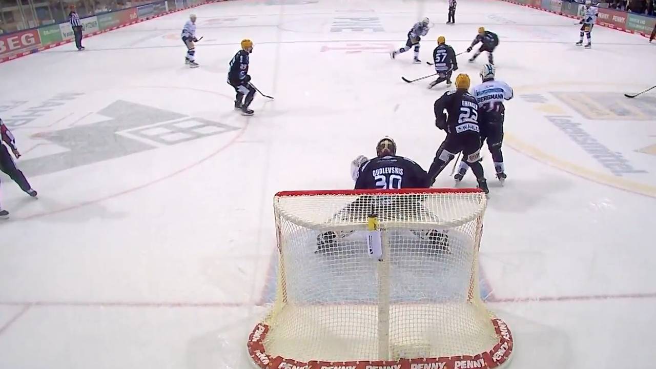 Fast 98 Minuten! Berlin entscheidet legendäres DEL-Finale