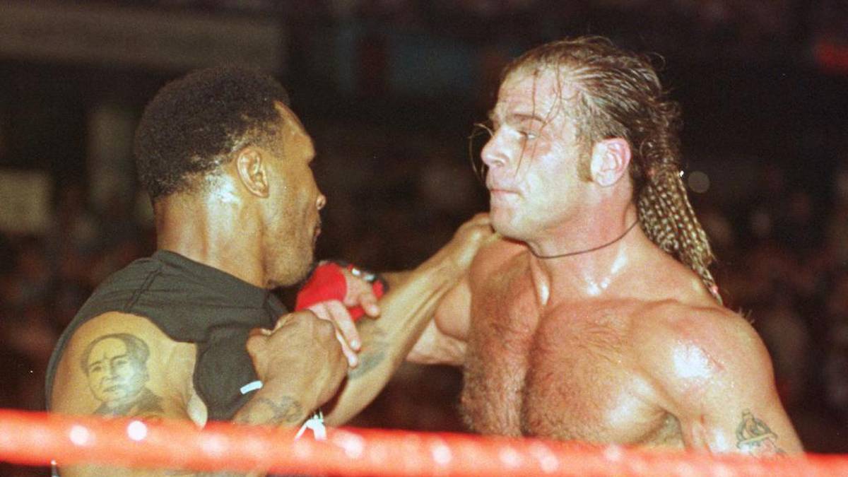 Mike Tyson schlug bei WrestleMania 14 Shawn Michaels nieder
