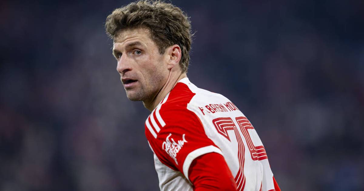 FC Bayern Legend Thomas Müller Extends Contract for Another Year