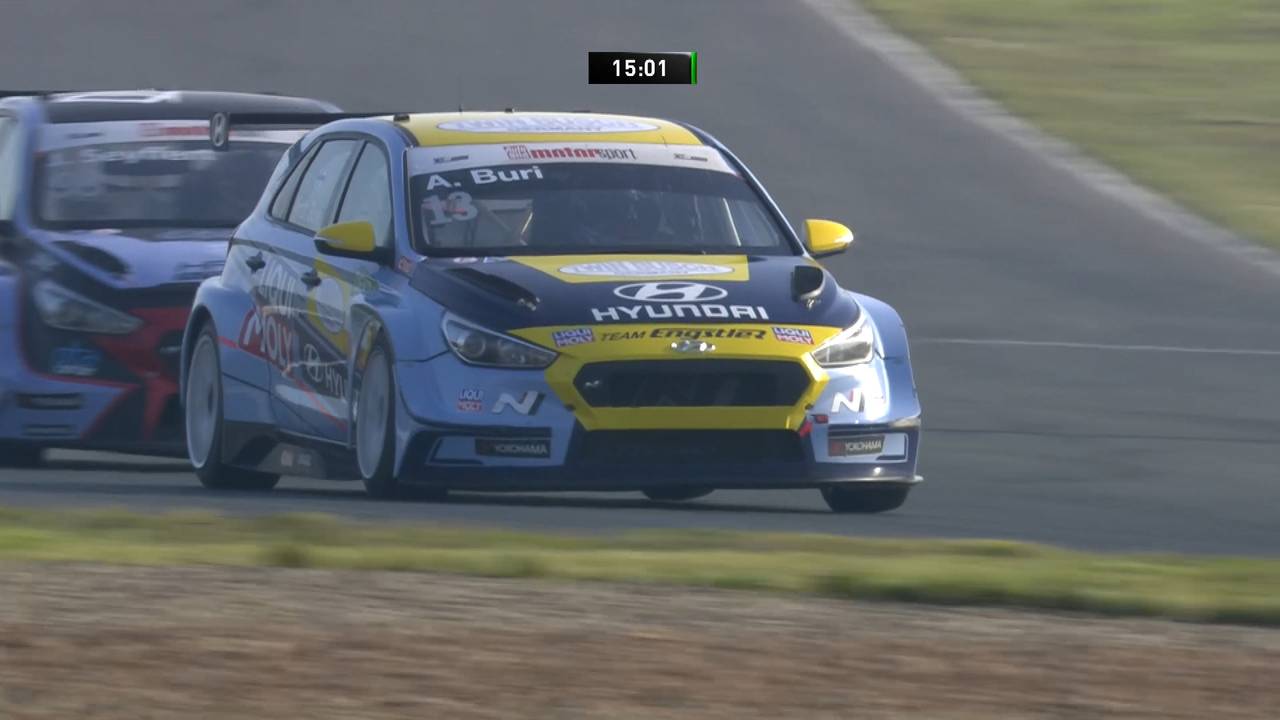 ADAC TCR Germany in Oschersleben: Antti Buri fährt Meisterschaftstitel ein