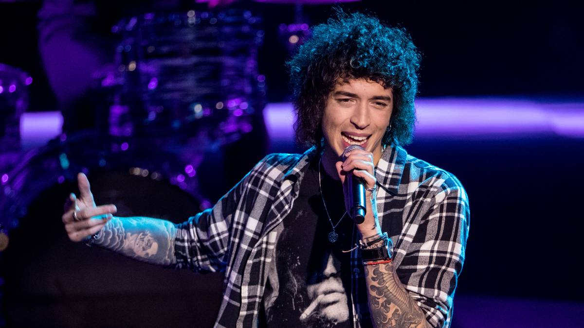 An guter Laune mangelt es dennoch nicht. Auch der britische Sänger Julian Perretta trägt mit seiner Performance zu einer tollen Show bei