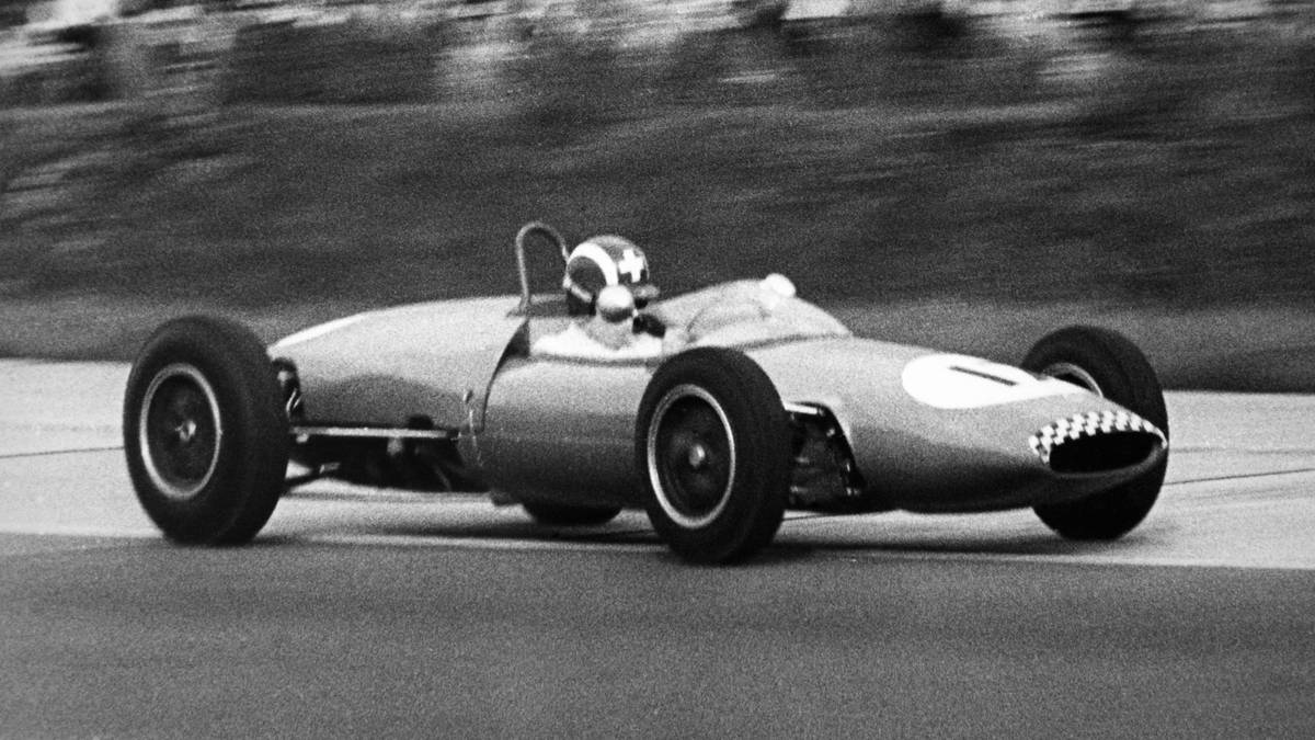 JOSEPH SIFFERT (1968): B.R.M. (1) Lotus (1), 2 Poles