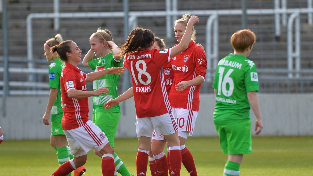 FC Bayern erobert Tabellenspitze