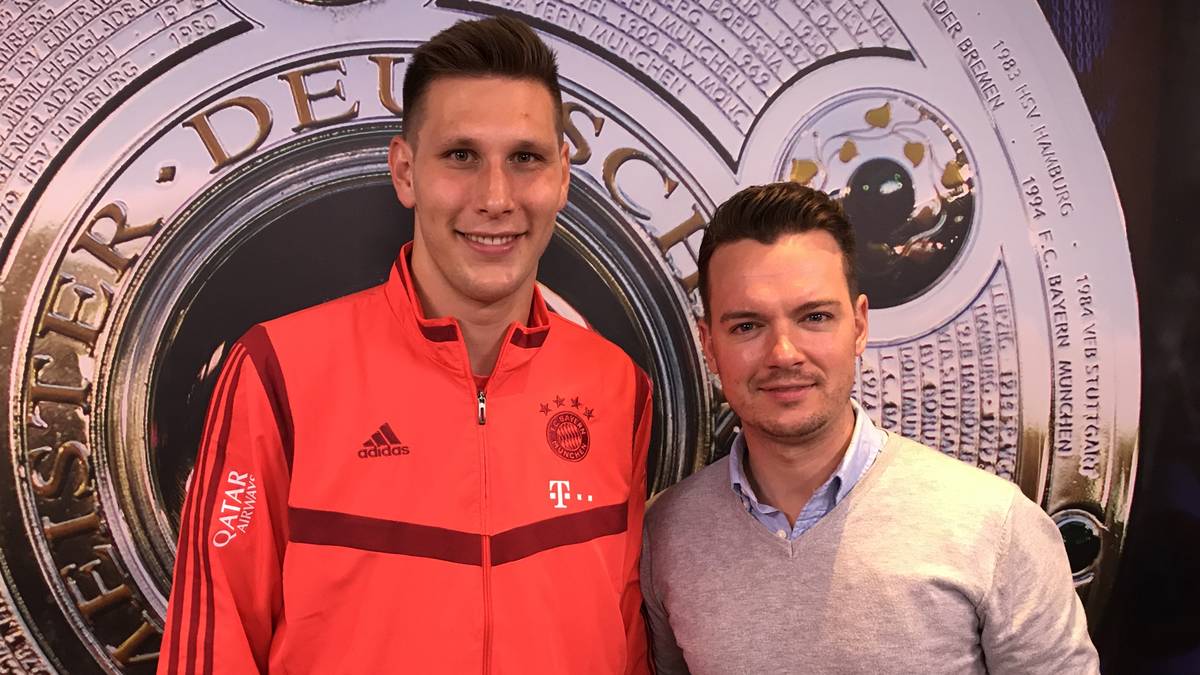 Bayern-Verteidiger Niklas Süle (l.) traf SPORT1-Chefreporter Florian Plettenberg zum Interview
