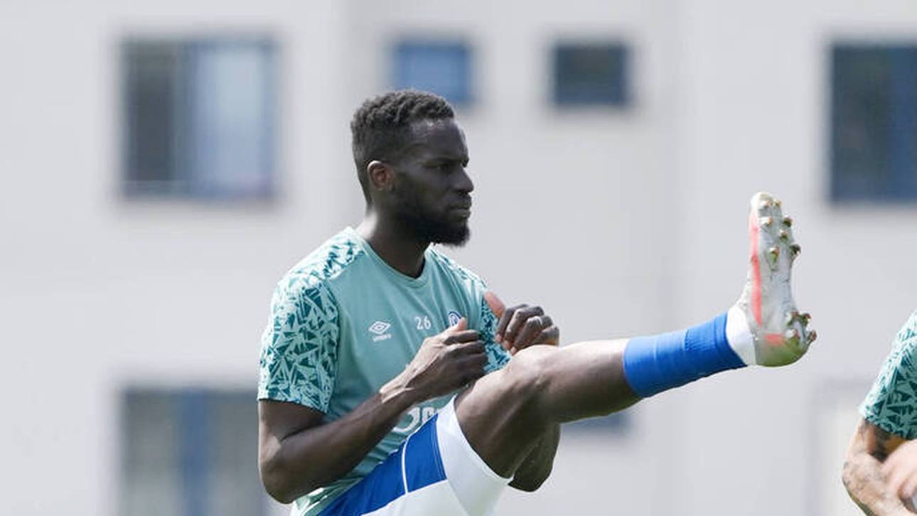 Training zu hart: Sané vor S04-Aus?