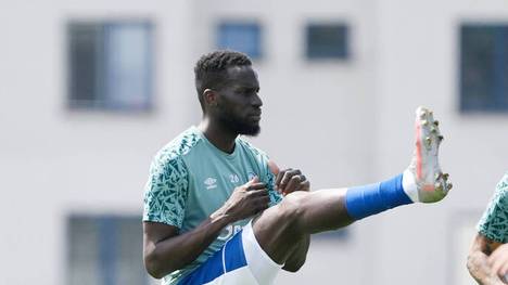Die Zukunftsaussichten von Salif Sané  beim FC Schalke 04 haben sich deutlich verschlechtert