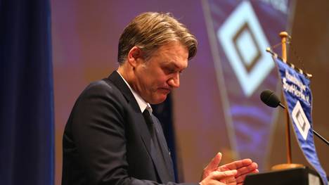 Dietmar Beiersdorfer vom Hamburger SV bei der Mitgliederversammlung 2015