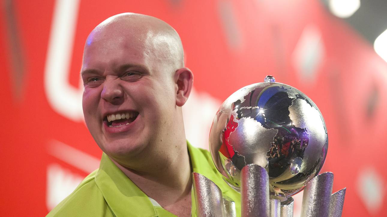 2014 gewinnt Michael van Gerwen erstmals die PDC Weltmeisterschaft