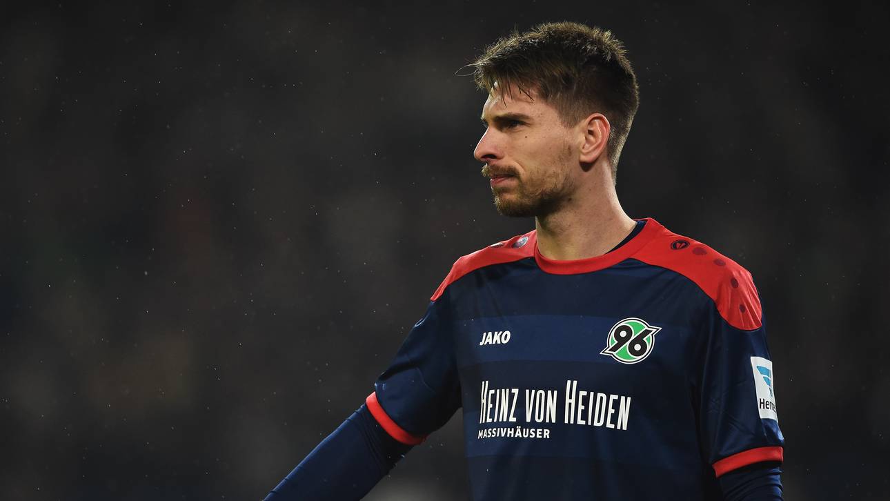 Leverkusen nimmt Zieler ins Visier