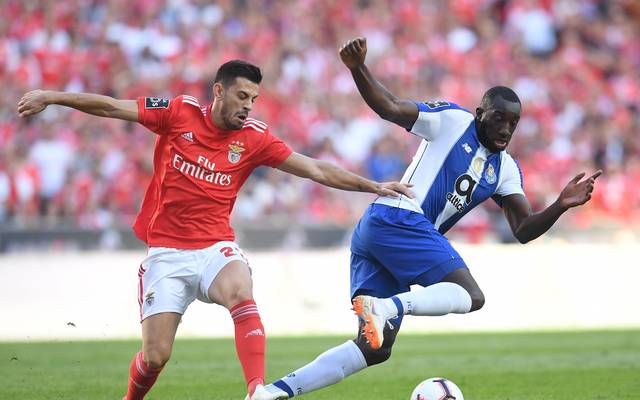 Portugal Benfica Lissabon Zeigt Vereinsfuhrung Des Fc Porto An