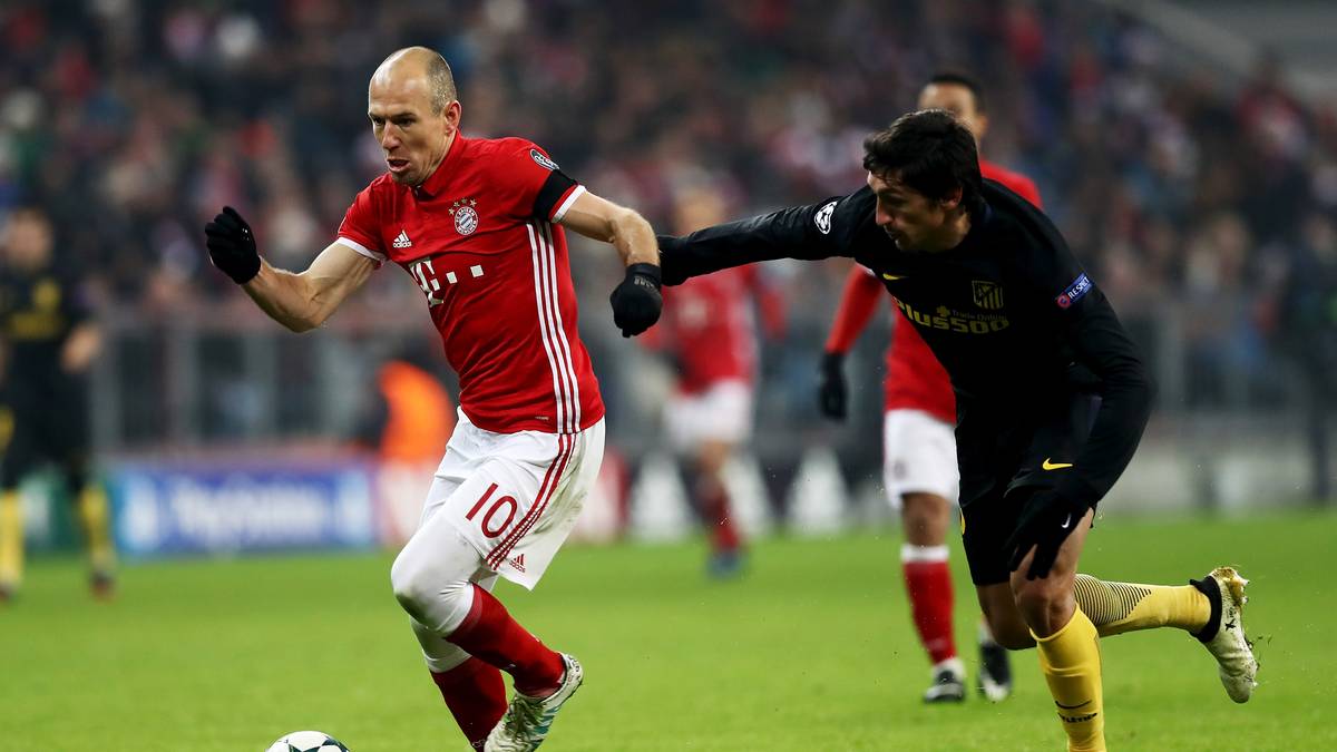 MITTELFELD - ARJEN ROBBEN: Die Bayern hatten zuletzt so ihre Probleme in der Offensive. Stichwort: Mangelnde Kreativität. Die soll Robben jetzt auf den Flügel zaubern
