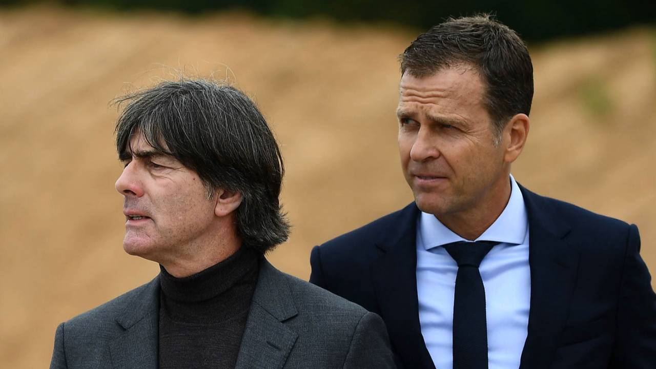 Oliver Bierhoff begründet den Verbleib von Joachim Löw als Bundestrainer