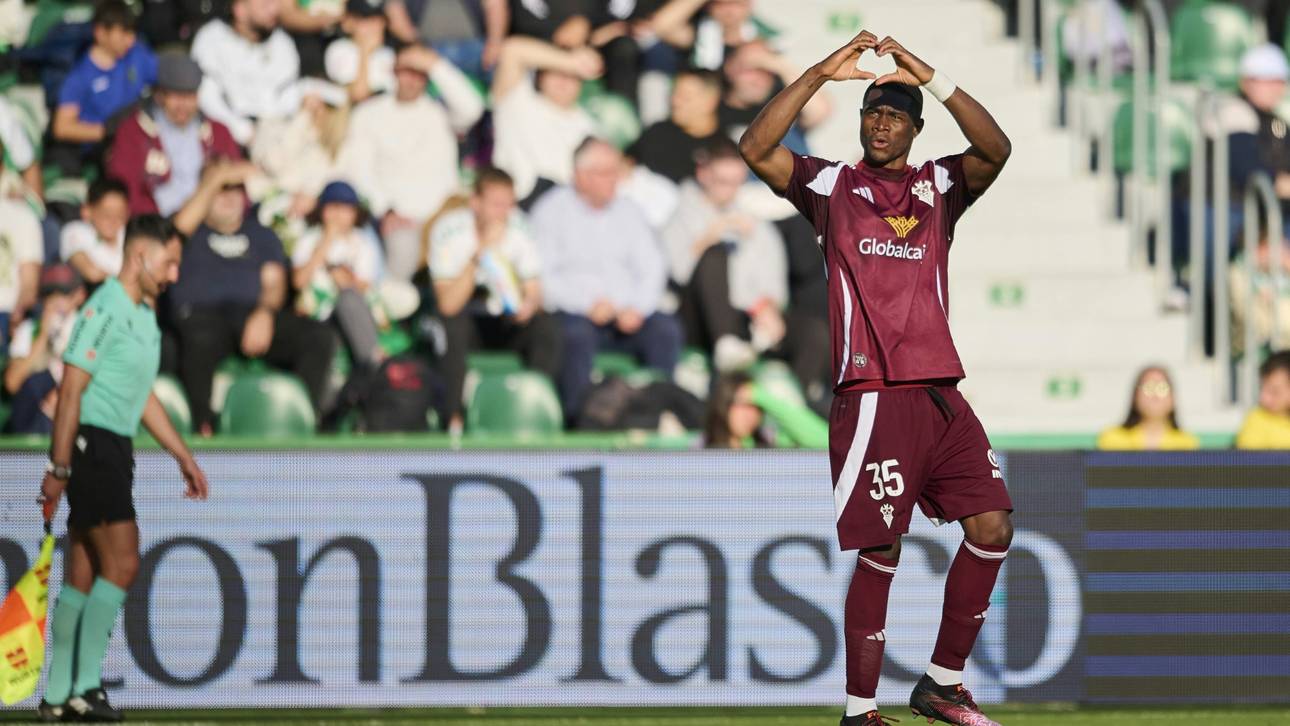 Bayer holt Sturmtalent