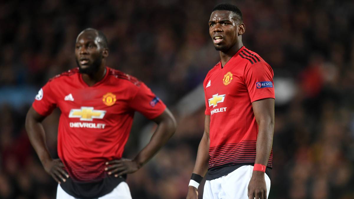 DAS IST NOCH ZU TUN: Störfaktoren wie Paul Pogba (r.) und Romelu Lukuaku, die bereits offen über ihre Wechselwünsche gesprochen haben, wurden noch nicht verkauft. United braucht unbedingt Verstärkung im Zentrum, einen neuen Innenverteidiger und einen echten Stürmer. Nur so kann der Umbruch tatsächlich geschafft werden