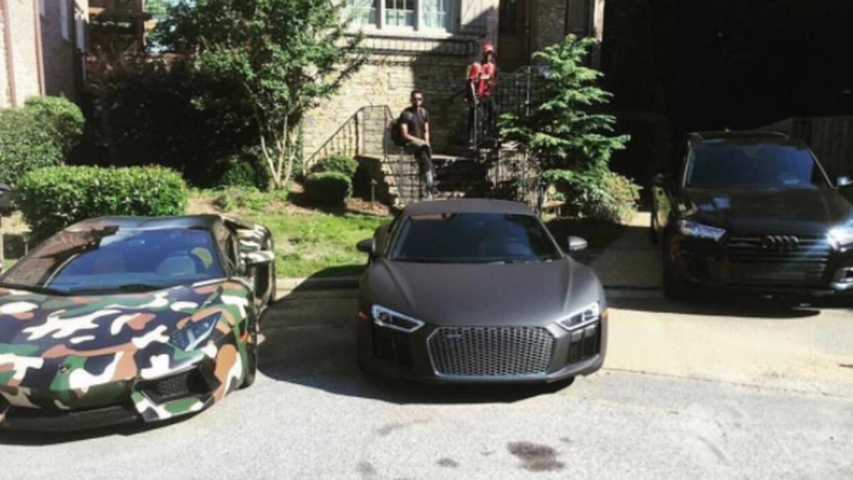 Sein Fuhrpark an teuren Autos ist beeindruckend