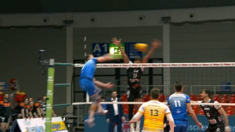 Die Berlin Recycling Volleys sichern sich spektakulär den fünften Titel in Serie. Im letzten Spiel der Finalserie gibt es massig Highlights und ein emotionales Ende.