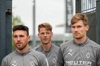 Borussia Mönchengladbach hat bekannt gegeben, dass sich Jonas Omlin im Training eine Sehnenverletzung zugezogen hat.