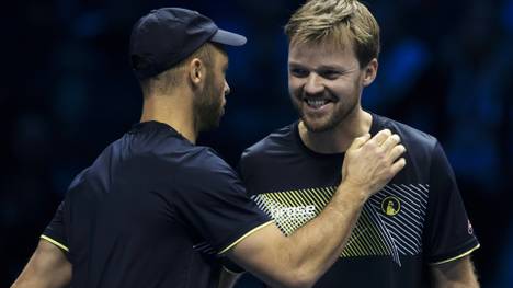 Kevin Krawietz und Tim Pütz jubeln in Turin